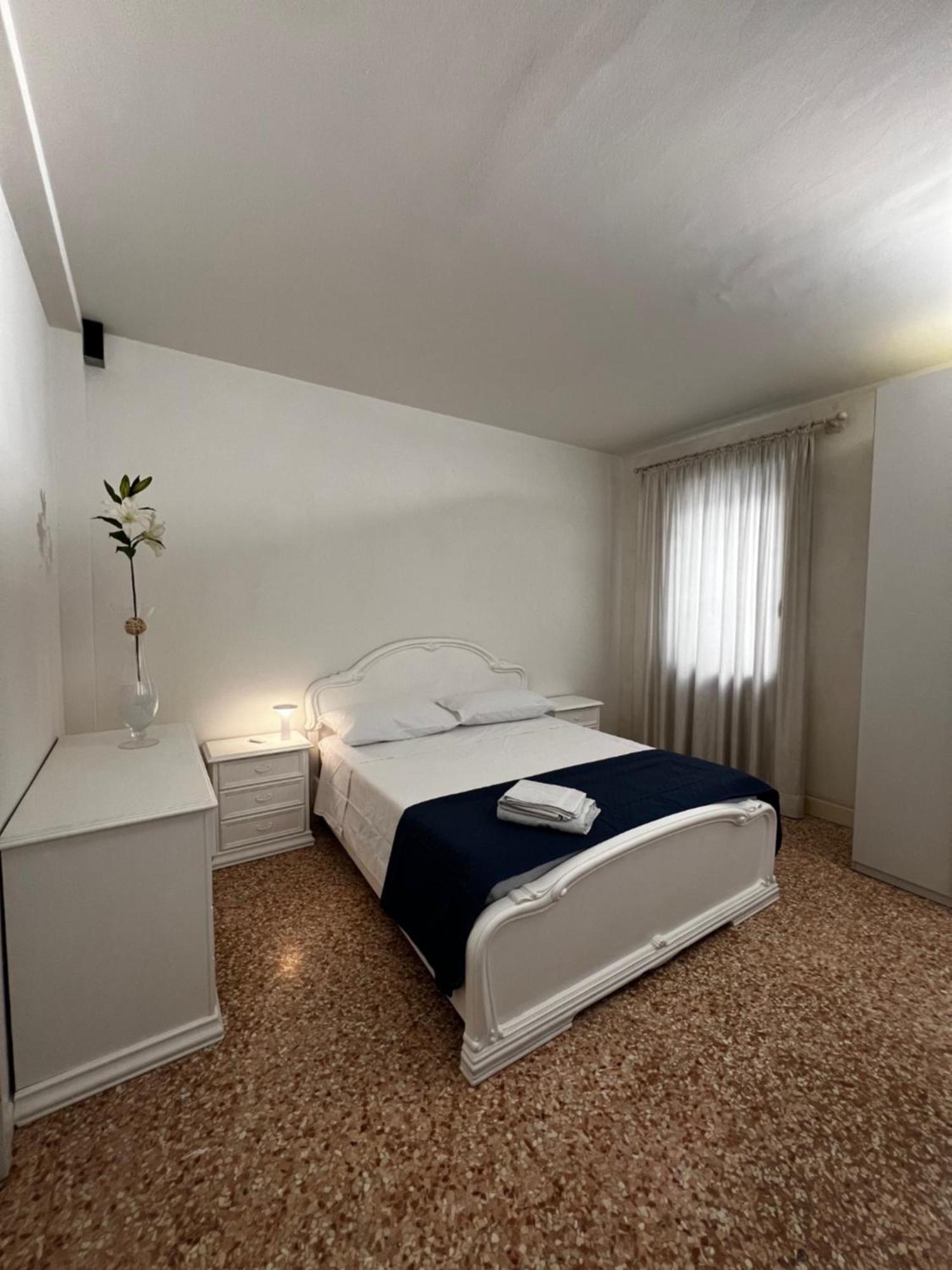 Locazione Turistica Joyful Padova Hotell Exteriör bild