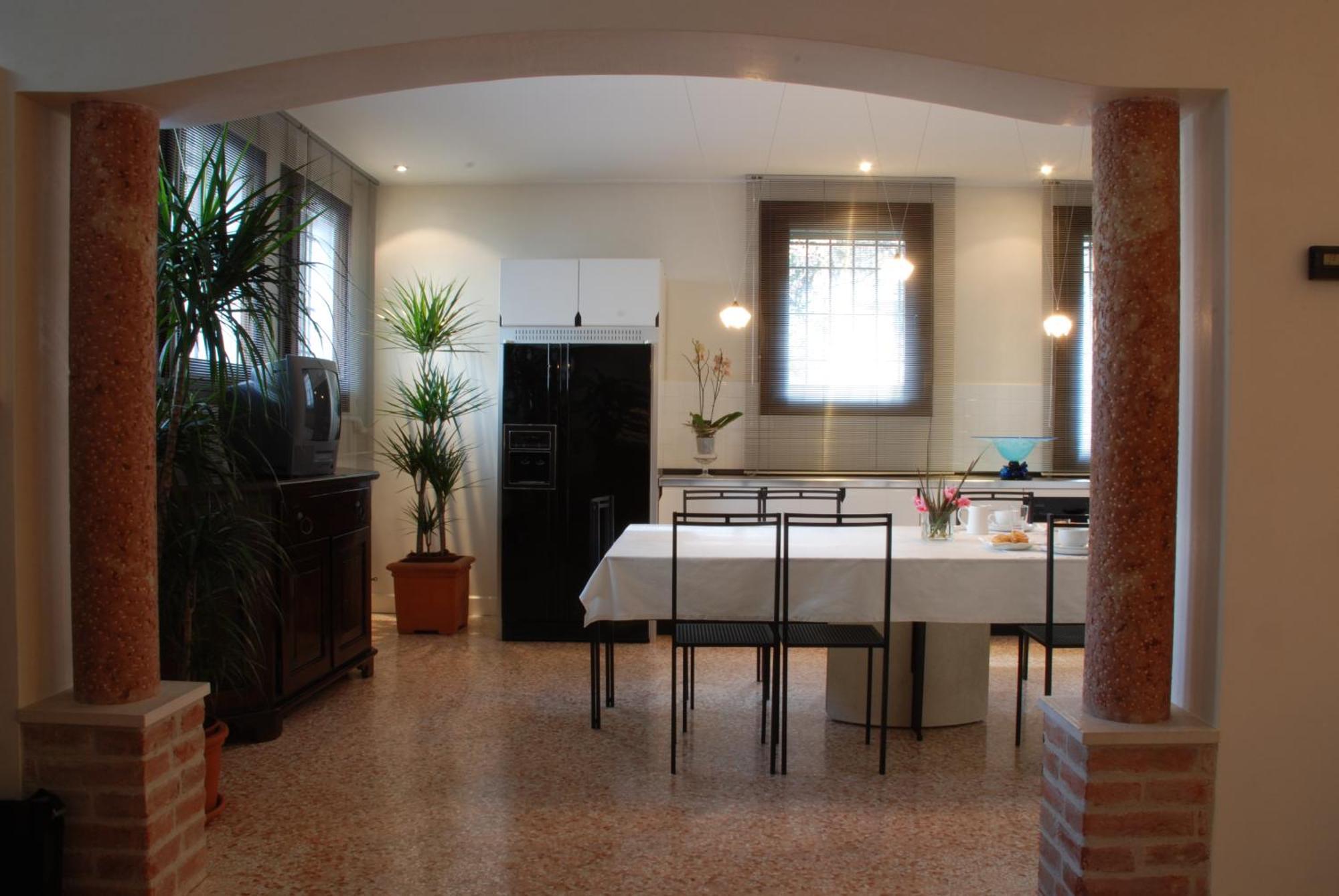 Locazione Turistica Joyful Padova Hotell Exteriör bild